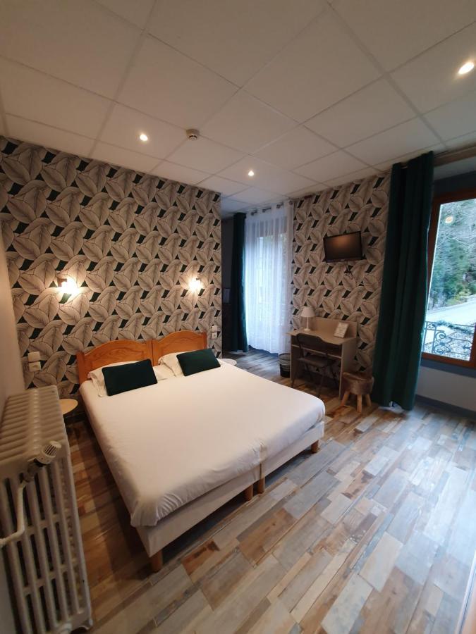 Auberge La Caverne Laruns Exterior photo