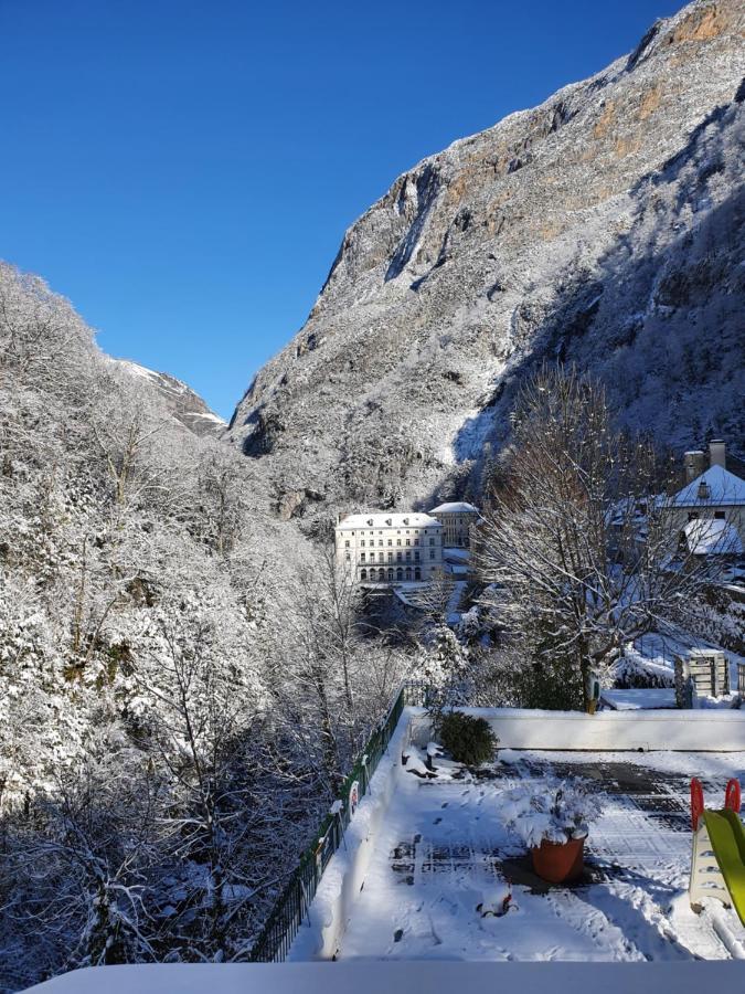Auberge La Caverne Laruns Exterior photo